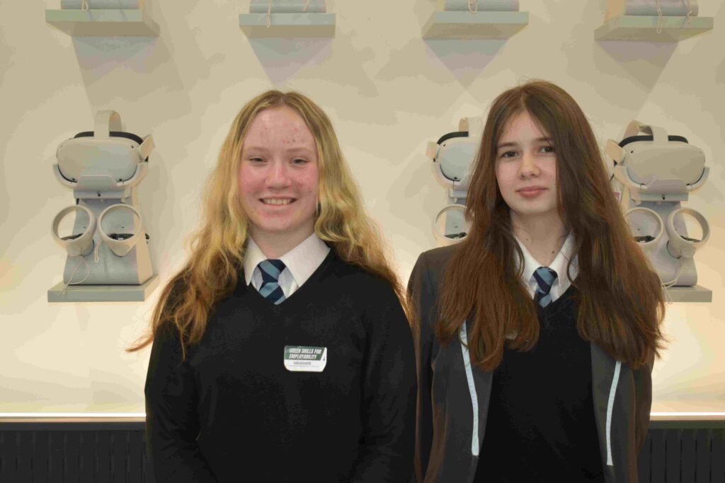 3 Youngsters from Alde Valley High enjoyed being part of the Green Tech Fest 1024x683