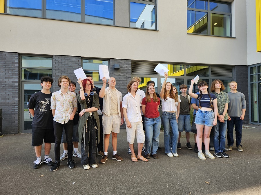 Eastern Education Group celebrates remarkable results with inspiring student stories and national successes