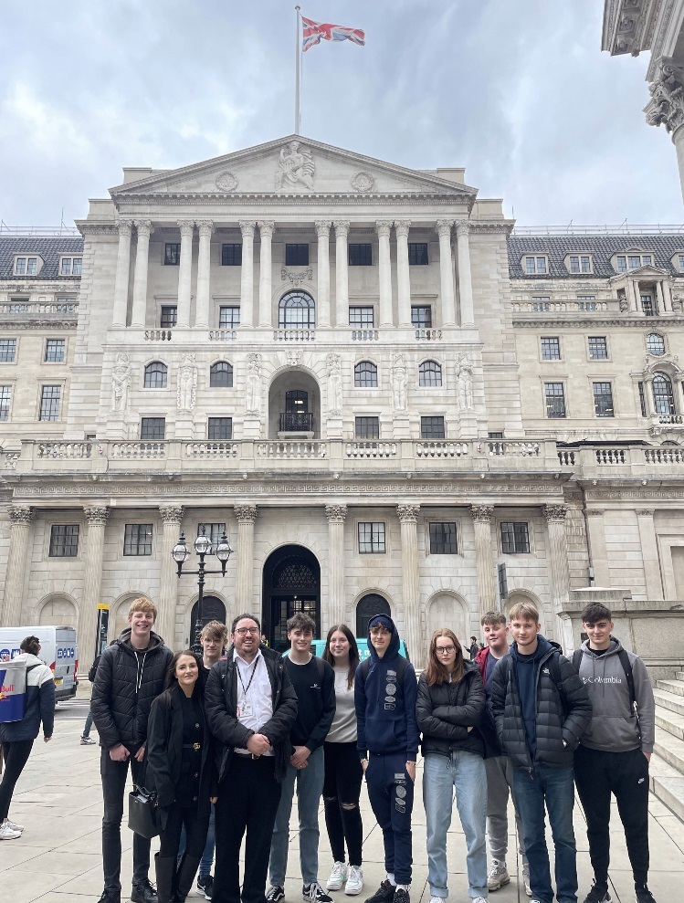 LIBF students on London Trip 3
