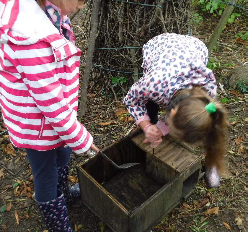 Year 5 and 6 class members Glebeland