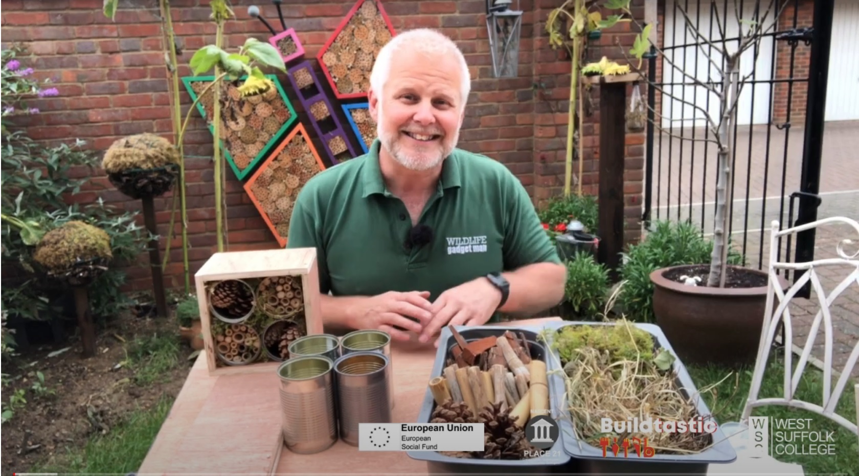 Wildlife Gadget Man - Bug Hotel Cubes