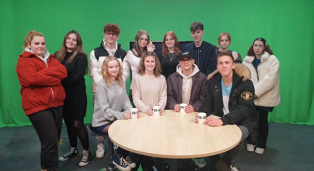 Picture of journalist and media and film students for WSCtv News